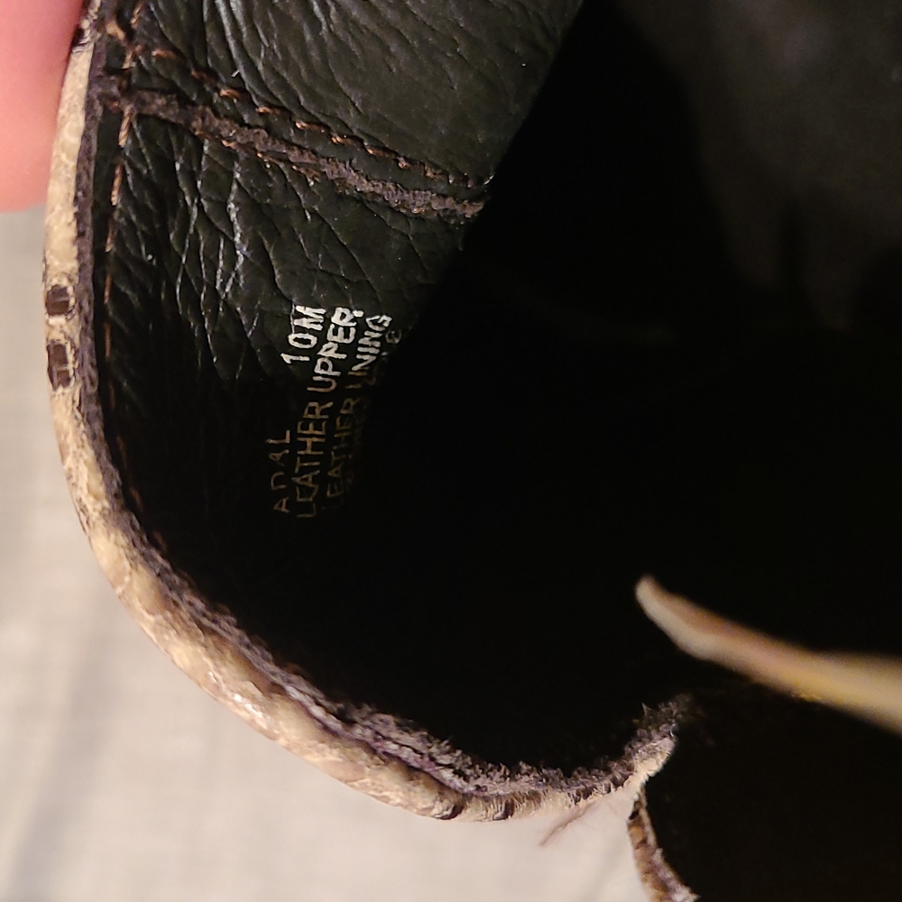 Booties - Picture 6 of 7